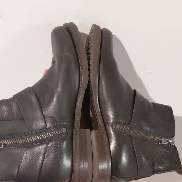 Frye Women's Black Leather Ankle Moto Boots Size 7 - Picture 6 of 12